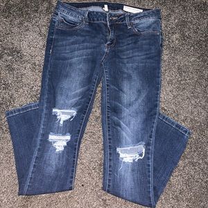 Special A Jeans Ripped
